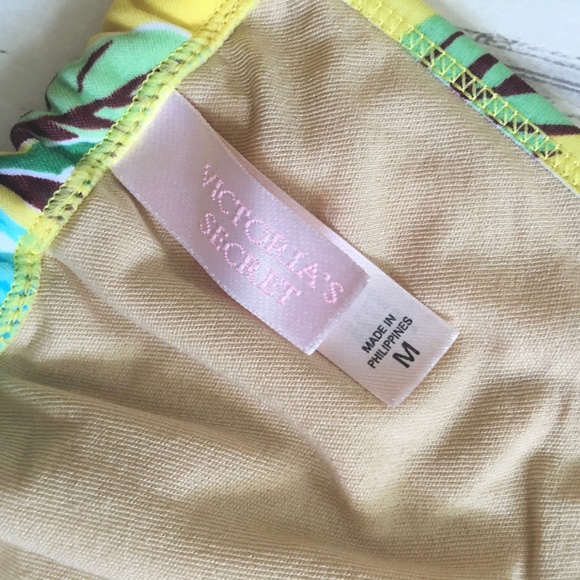 VS Swimsuit, TROPICAL FLOWERS, Bikini Triangle Top - Picture 9 of 9